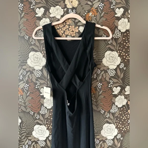 NWT Superdown Sherry Slit Maxi in Black size small - Picture 7 of 8